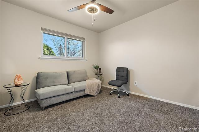 Builiding view nineteen for 1312 Berkshire, Westland, MI. 48186