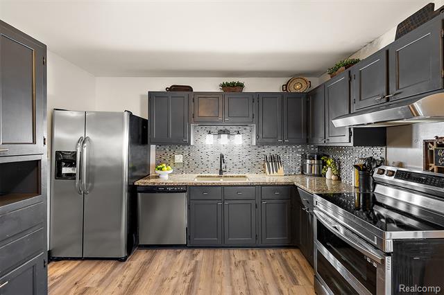 Builiding view seven for 1312 Berkshire, Westland, MI. 48186