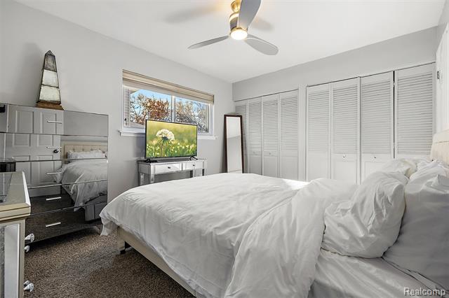 Builiding view ten for 1312 Berkshire, Westland, MI. 48186