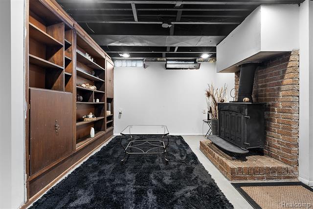 Builiding view twenty six for 1312 Berkshire, Westland, MI. 48186