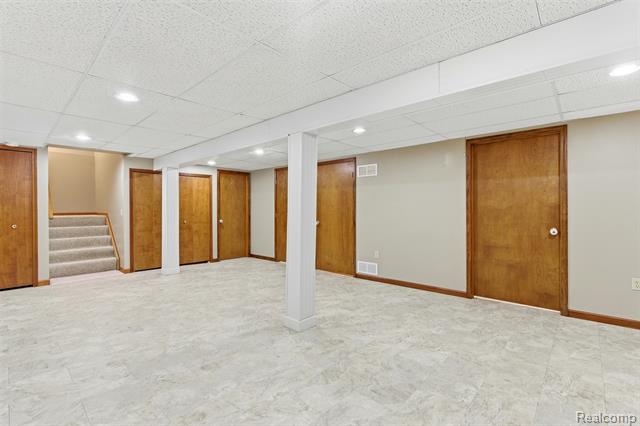 Builiding view thirty for 40051 Finley, Canton, MI. 48188