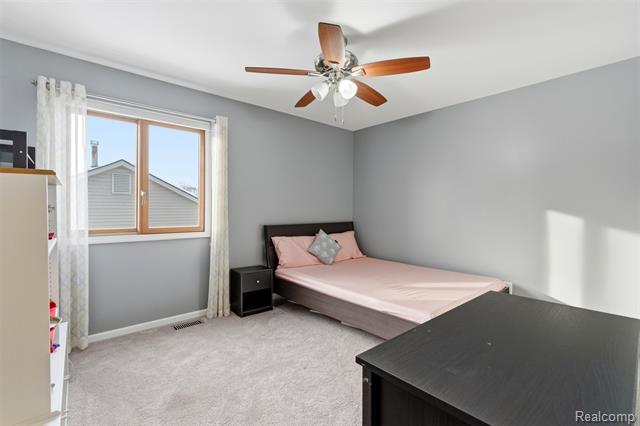 Builiding view twenty seven for 40051 Finley, Canton, MI. 48188