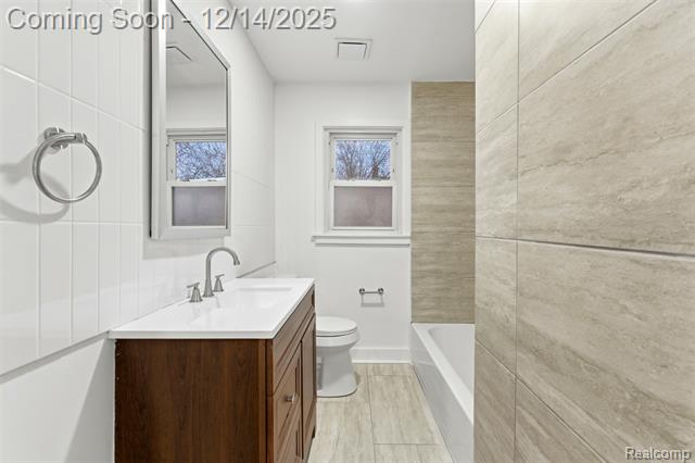 Builiding view fourteen for 25640 West Hills, Dearborn Heights, MI. 48125