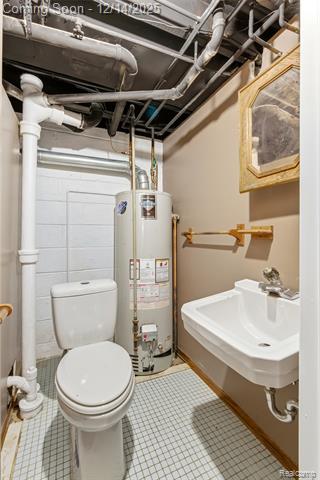 Builiding view nineteen for 25640 West Hills, Dearborn Heights, MI. 48125