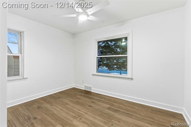 Builiding view thirteen for 25640 West Hills, Dearborn Heights, MI. 48125