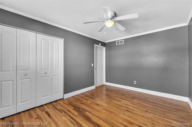 Builiding view twenty one for 39288 Nottingham, Westland, MI. 48186