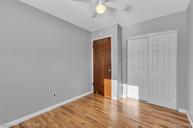 Builiding view twenty seven for 39288 Nottingham, Westland, MI. 48186