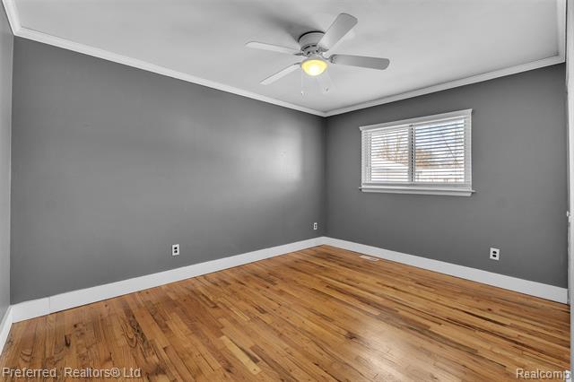 Builiding view twenty for 39288 Nottingham, Westland, MI. 48186