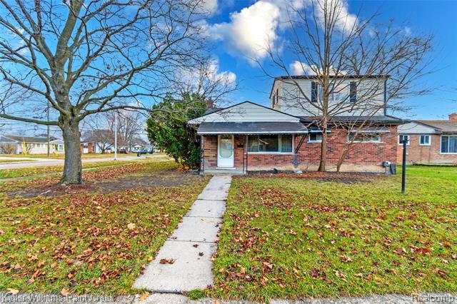 front view for 1015 Easley, Westland, Mi. 48186