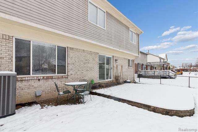 Builiding view forty one for 41512 Pheasant Creek, Canton, MI. 48188