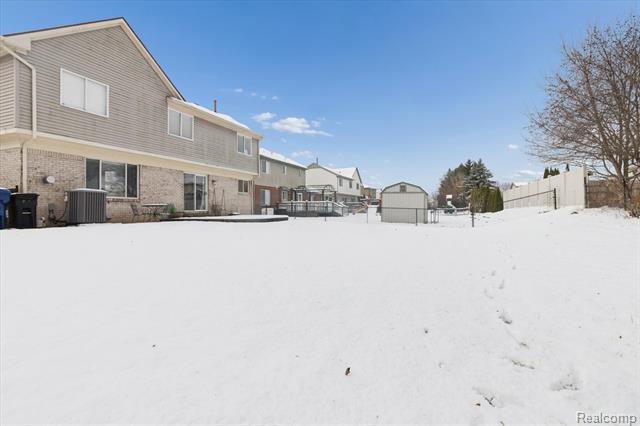 Builiding view forty seven for 41512 Pheasant Creek, Canton, MI. 48188