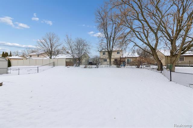 Builiding view forty two for 41512 Pheasant Creek, Canton, MI. 48188