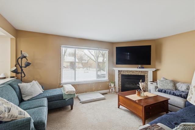 Builiding view sixteen for 41512 Pheasant Creek, Canton, MI. 48188