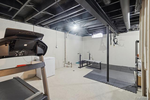 Builiding view thirty five for 41512 Pheasant Creek, Canton, MI. 48188