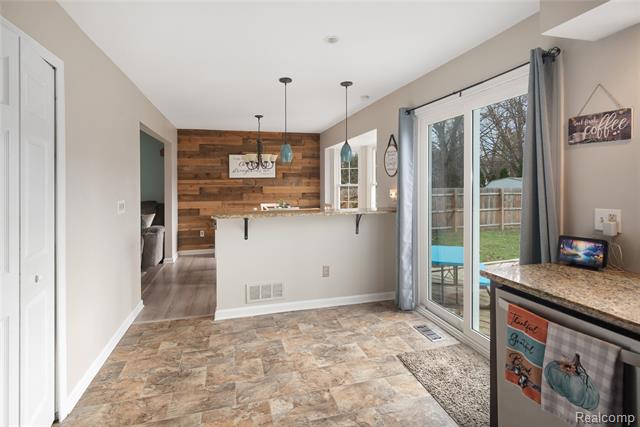 Builiding view seven for 40341 Worthington, Canton, MI. 48188