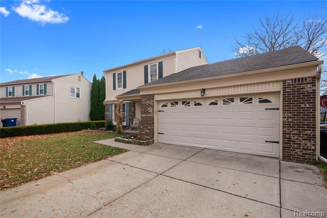 Builiding view thirty two for 40341 Worthington, Canton, MI. 48188