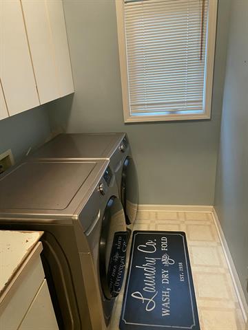 Builiding view forty one for 241 Country Club, Canton, MI. 48188