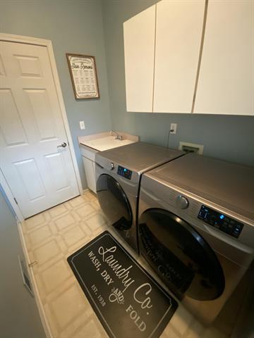 Builiding view forty two for 241 Country Club, Canton, MI. 48188