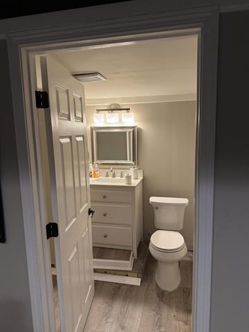 Builiding view seventy nine for 241 Country Club, Canton, MI. 48188