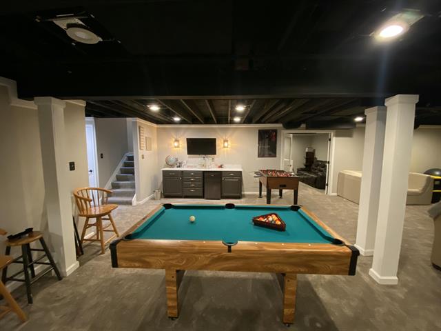 Builiding view seventy three for 241 Country Club, Canton, MI. 48188