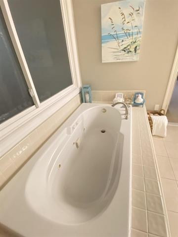 Builiding view sixty four for 241 Country Club, Canton, MI. 48188