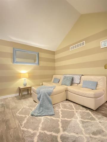 Builiding view thirty seven for 241 Country Club, Canton, MI. 48188