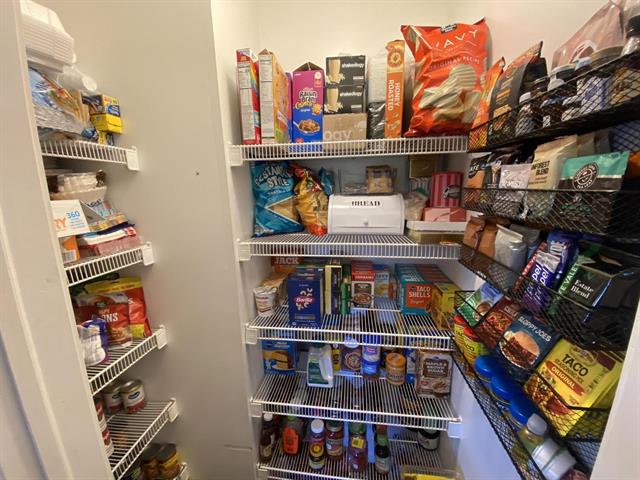 Builiding view twenty eight for 241 Country Club, Canton, MI. 48188