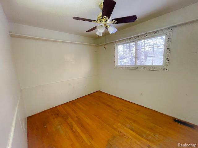 Builiding view eleven for 30939 Hiveley, Westland, MI. 48186