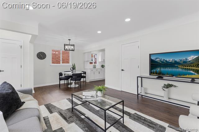 Builiding view nine for 22121 Whitmore, Oak Park, MI. 48237