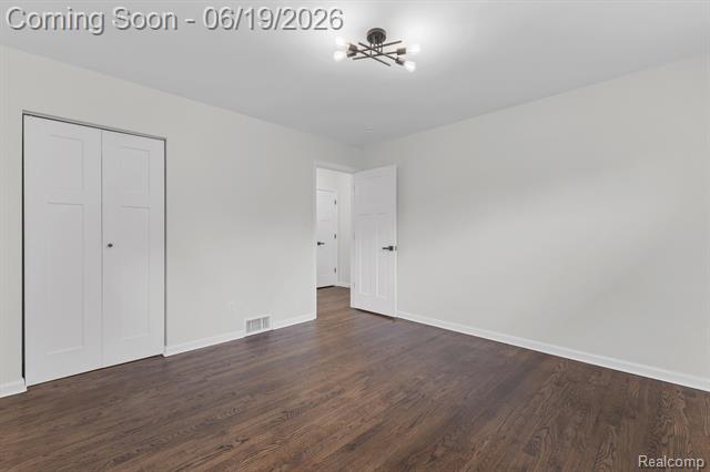 Builiding view twenty for 22121 Whitmore, Oak Park, MI. 48237