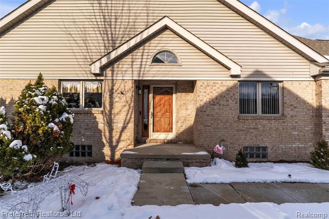 Builiding view five for 215 Edington, Canton, MI. 48187