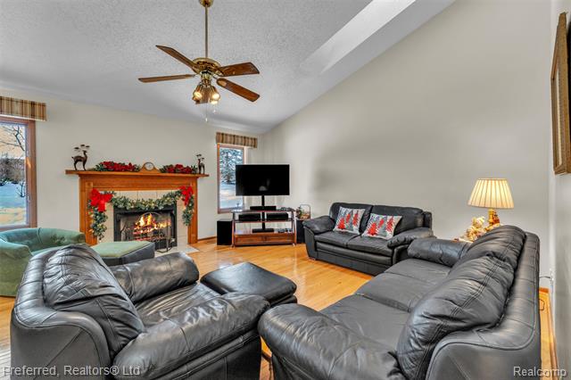 Builiding view seven for 215 Edington, Canton, MI. 48187