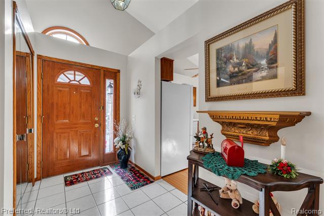 Builiding view six for 215 Edington, Canton, MI. 48187