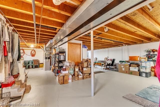 Builiding view twenty eight for 215 Edington, Canton, MI. 48187