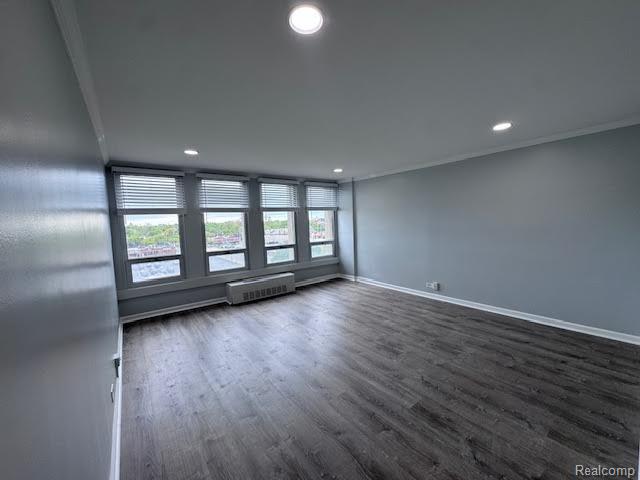 Builiding view eight for 22700 Garrison, Dearborn, MI. 48124