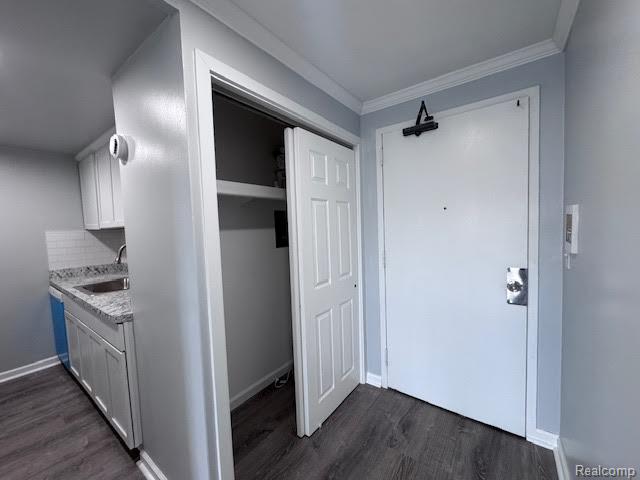 Builiding view eleven for 22700 Garrison, Dearborn, MI. 48124