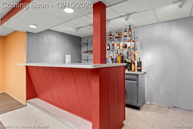 Builiding view twenty eight for 25703 Loch Lomond, Dearborn Heights, MI. 48125