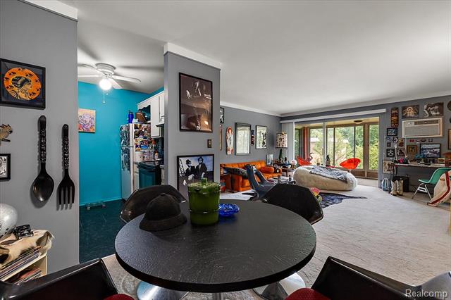 Builiding view six for 32030 Grand River, Farmington, MI. 48336