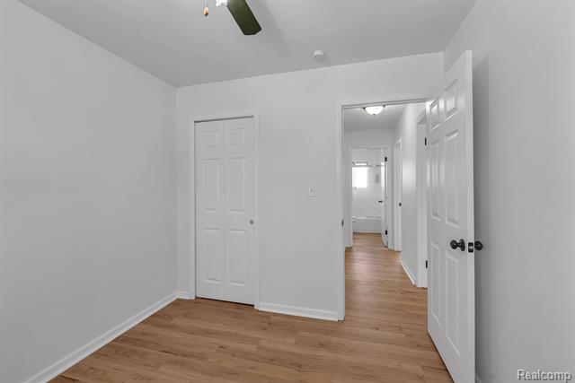 Builiding view thirty three for 32658 Kathryn, Garden City, MI. 48135