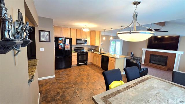 Builiding view six for 417 Shana, Canton, MI. 48187