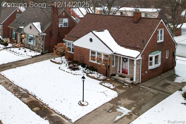 Builiding view forty five for 24910 Rockford, Dearborn, MI. 48124