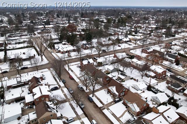 Builiding view forty six for 24910 Rockford, Dearborn, MI. 48124