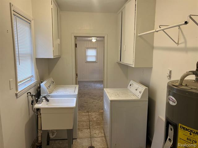 Builiding view six for 23217 Helen, Southfield, MI. 48033