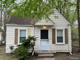 front view for 23217 Helen St, Southfield, Mi. 48033