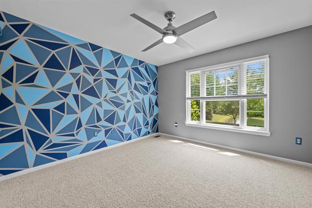 Builiding view twenty nine for 39020 Florence, Westland, MI. 48185