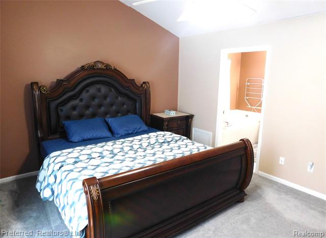 Builiding view thirteen for 45863 Baywood, Canton, MI. 48187