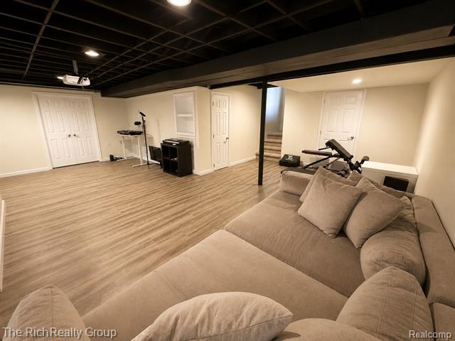 Builiding view fifteen for 46127 Ashton, Canton, MI. 48187