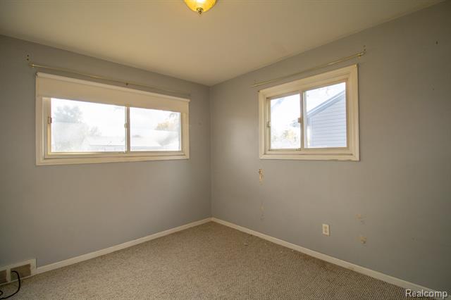 Builiding view eleven for 33532 Leona, Garden City, MI. 48135