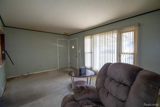 Builiding view six for 33532 Leona, Garden City, MI. 48135