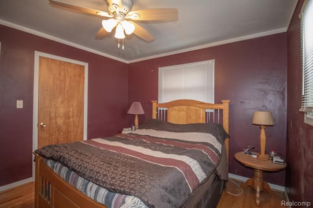 Builiding view eleven for 216 Helen, Garden City, MI. 48135